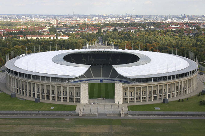 olimpic-stadium-berlin-air-lounge-berlin-tegel