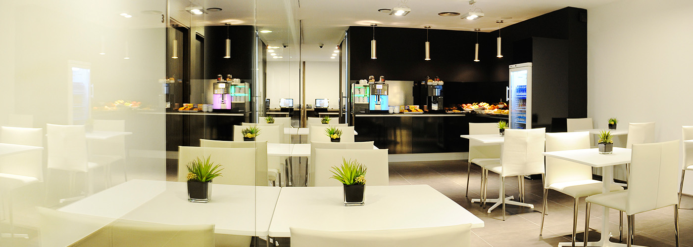 Premium Air Lounges. Arrivals Zone, Madrid-Barajas Airport, Terminal 4